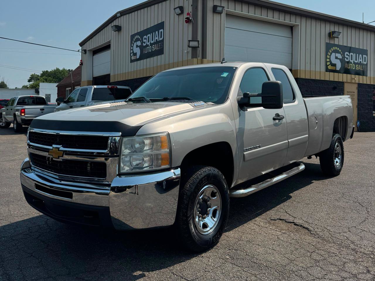 Used 2008 Chevrolet Silverado 2500 LT AWD/4WD image 1