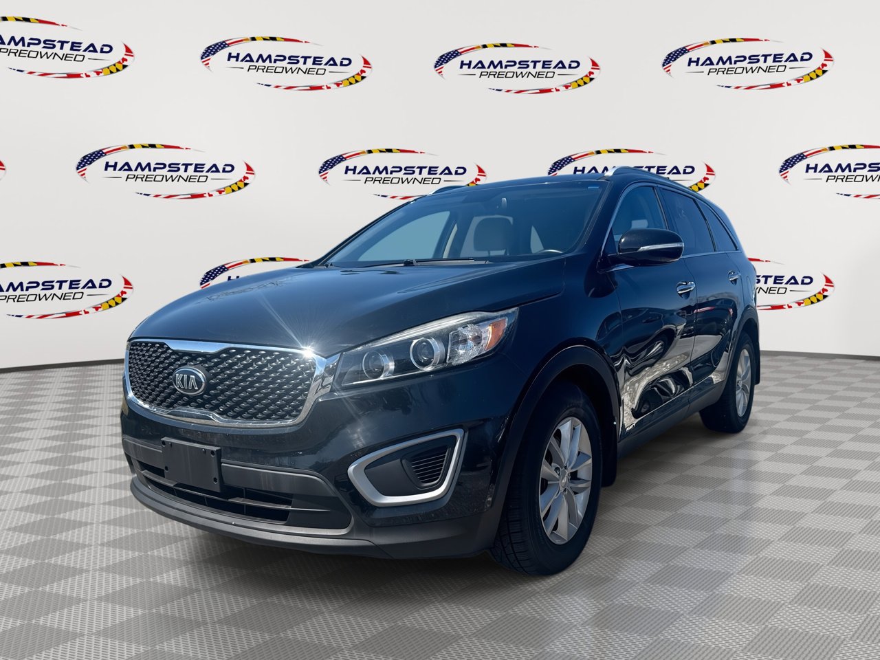 Used 2017 Kia Sorento LX w/ LX Convenience Package