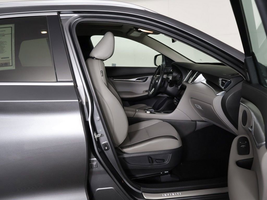 Used 2023 INFINITI QX50 Luxe AWD/4WD image 30