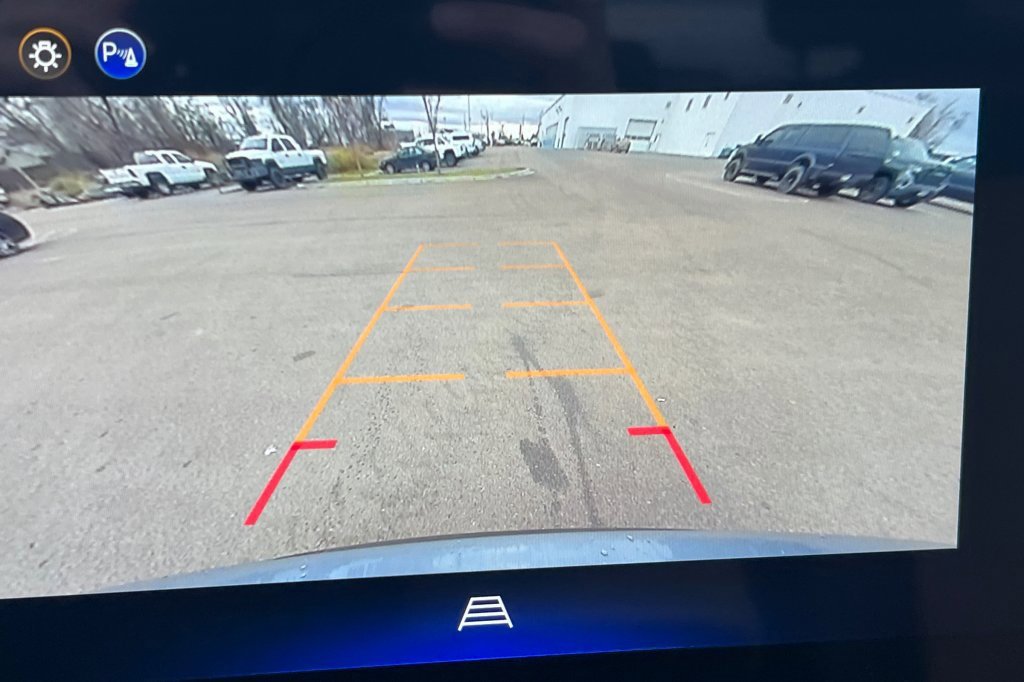 New 2026 Chevrolet Equinox ACTIV image 17