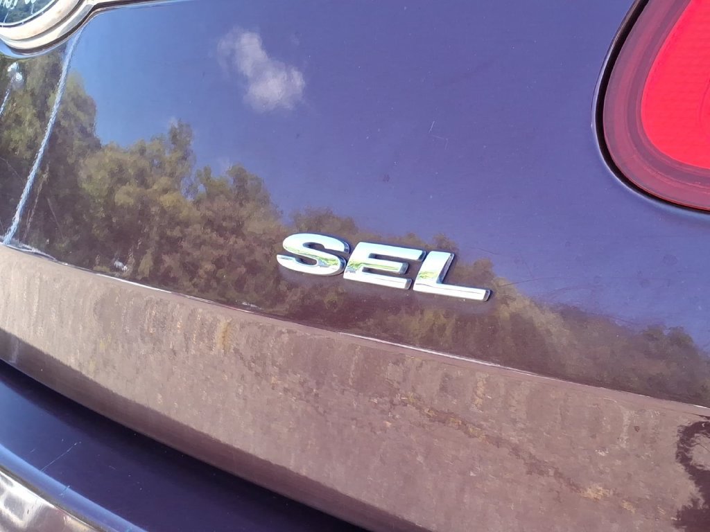Used 2011 Ford Taurus SEL w/ 201A Rapid Spec Order Code FWD image 15