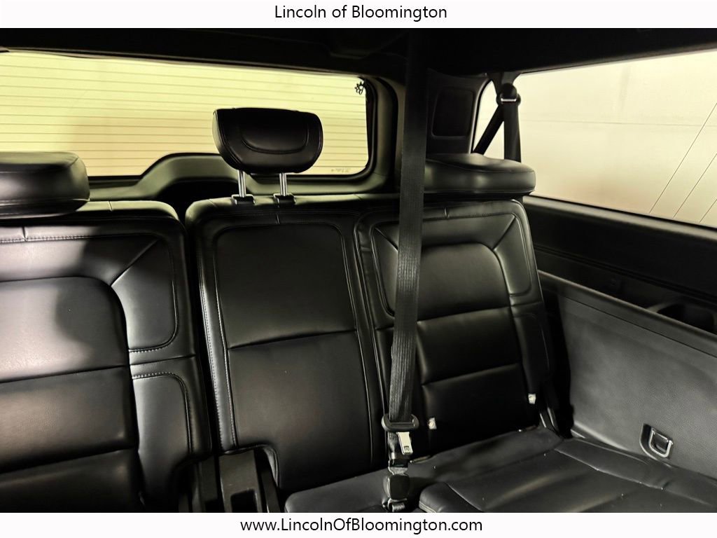 Used 2019 Lincoln Navigator L Reserve image 18