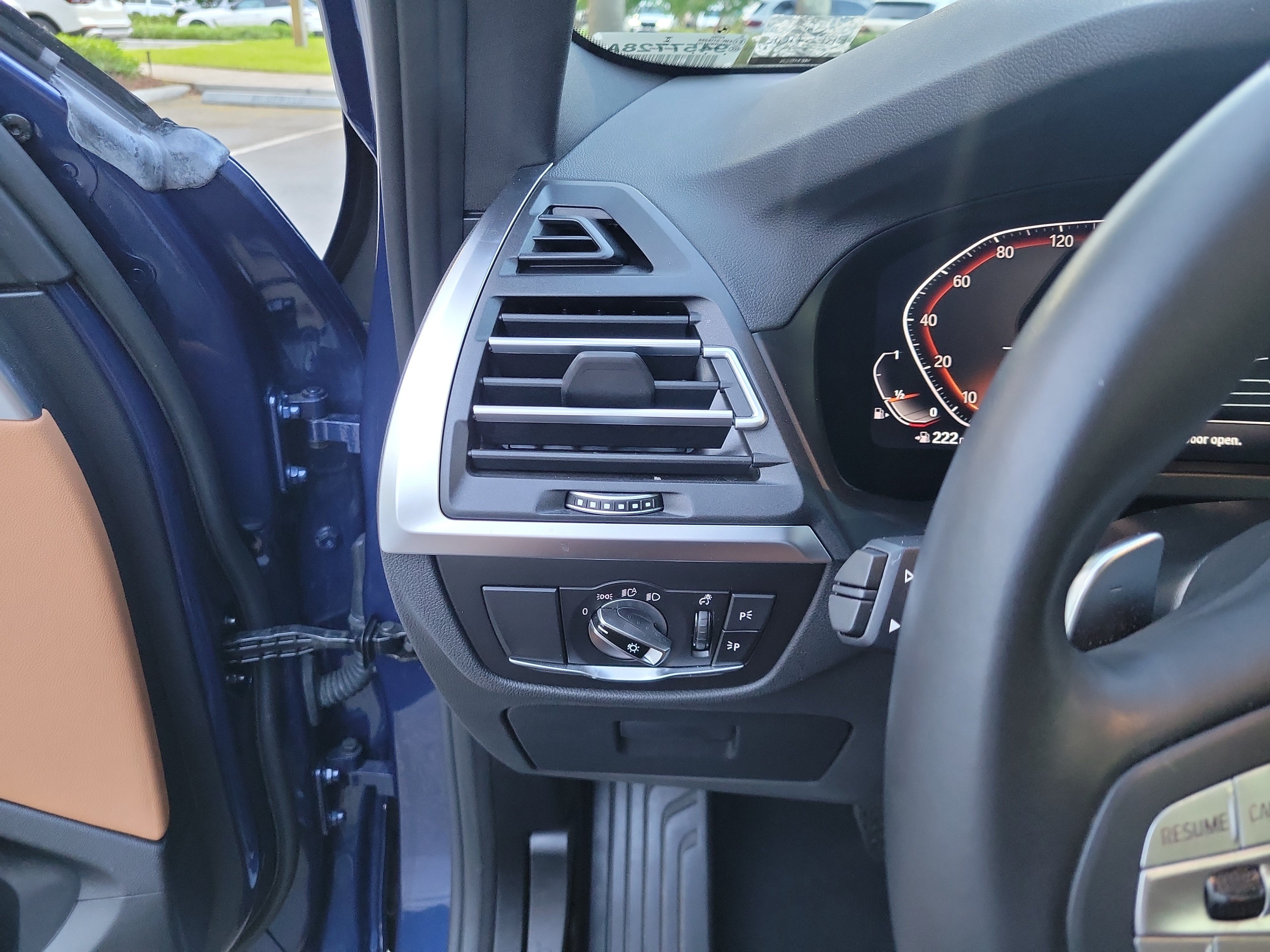 Certified 2024 BMW X3 sDrive30i w/ Convenience Package RWD image 17