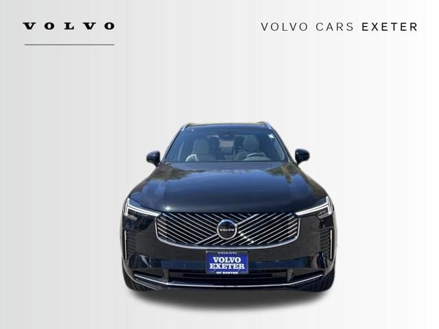 New 2026 Volvo XC90 B5 Plus w/ Protection Package AWD/4WD image 2