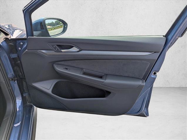 New 2026 Volkswagen Golf SE FWD image 27