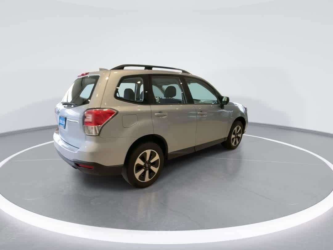 Used 2018 Subaru Forester 2.5i w/ Alloy Wheel Package AWD/4WD image 8