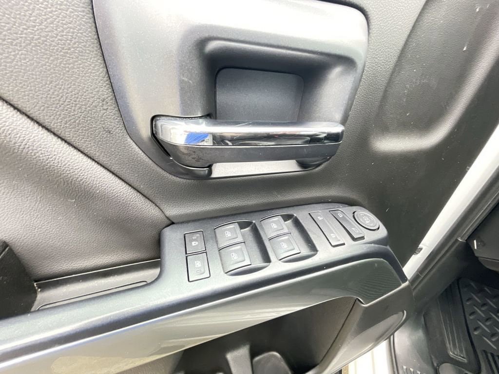 Used 2019 Chevrolet Silverado 1500 LT w/ All Star Edition AWD/4WD image 20