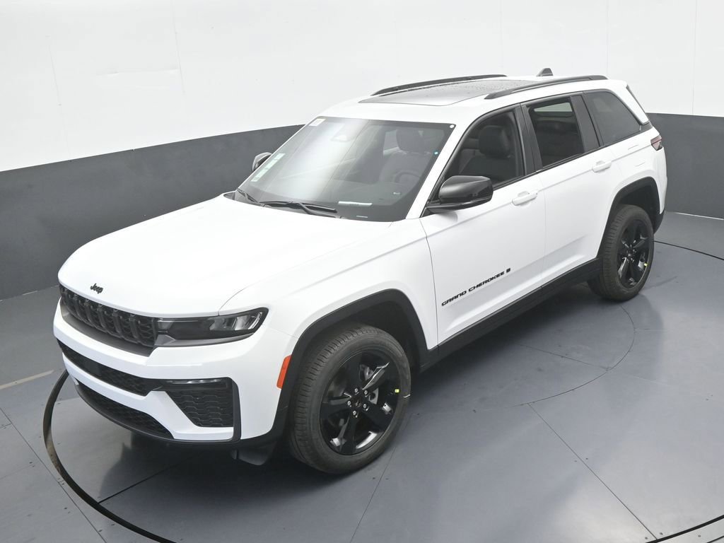 New 2026 Jeep Grand Cherokee Limited w/ Limited Altitude Package RWD image 41