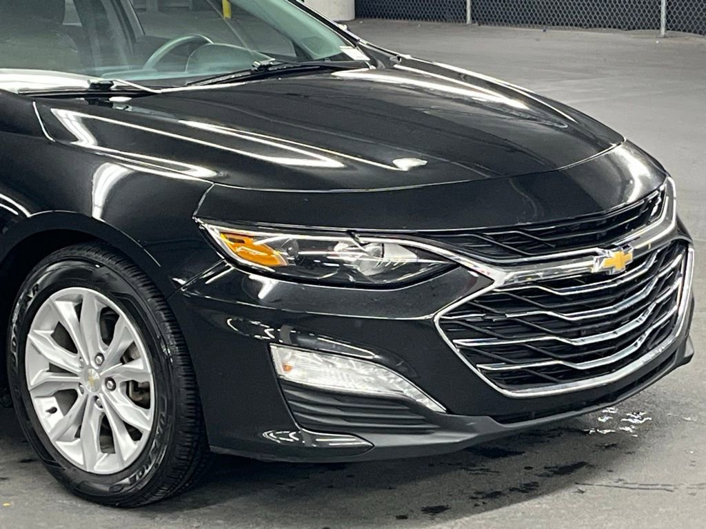 Used 2020 Chevrolet Malibu LT image 35