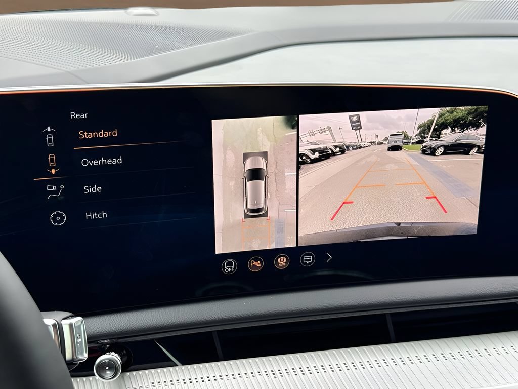 New 2027 Cadillac Optiq Sport w/ LPO, Floor Liner Package AWD/4WD image 28
