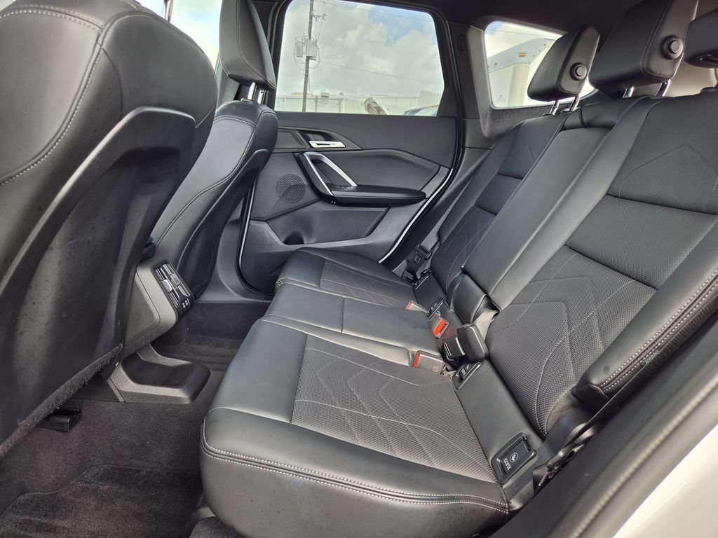 Used 2025 BMW X1 xDrive28i AWD/4WD image 29