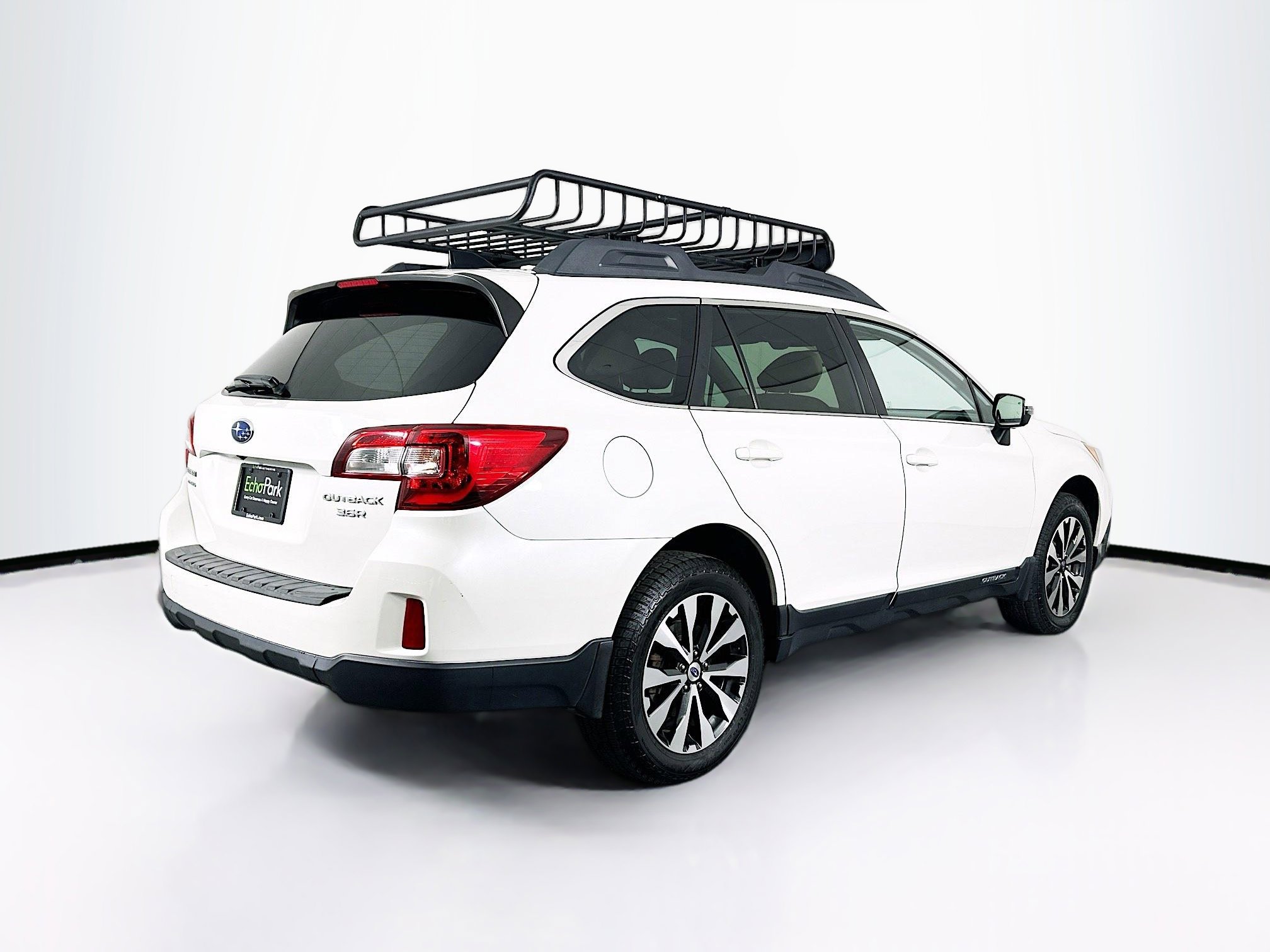 Used 2016 Subaru Outback 3.6R Limited image 9