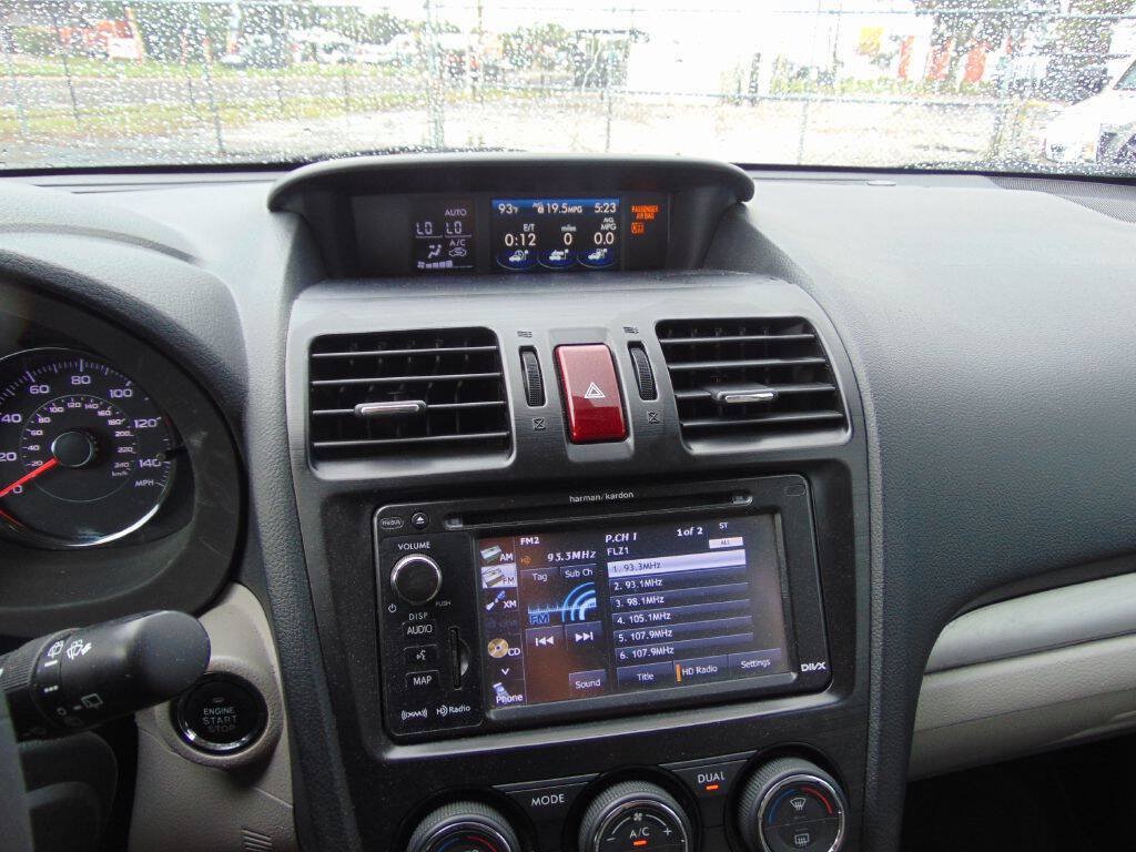 Used 2014 Subaru Forester 2.5i Touring AWD/4WD image 18