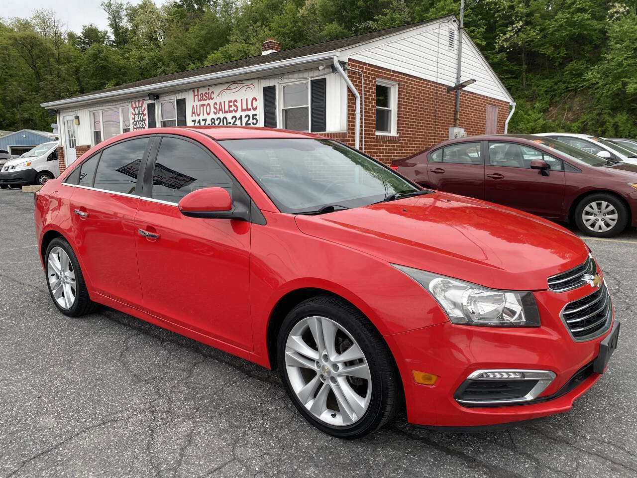 Used 2016 Chevrolet Cruze LTZ FWD image 3
