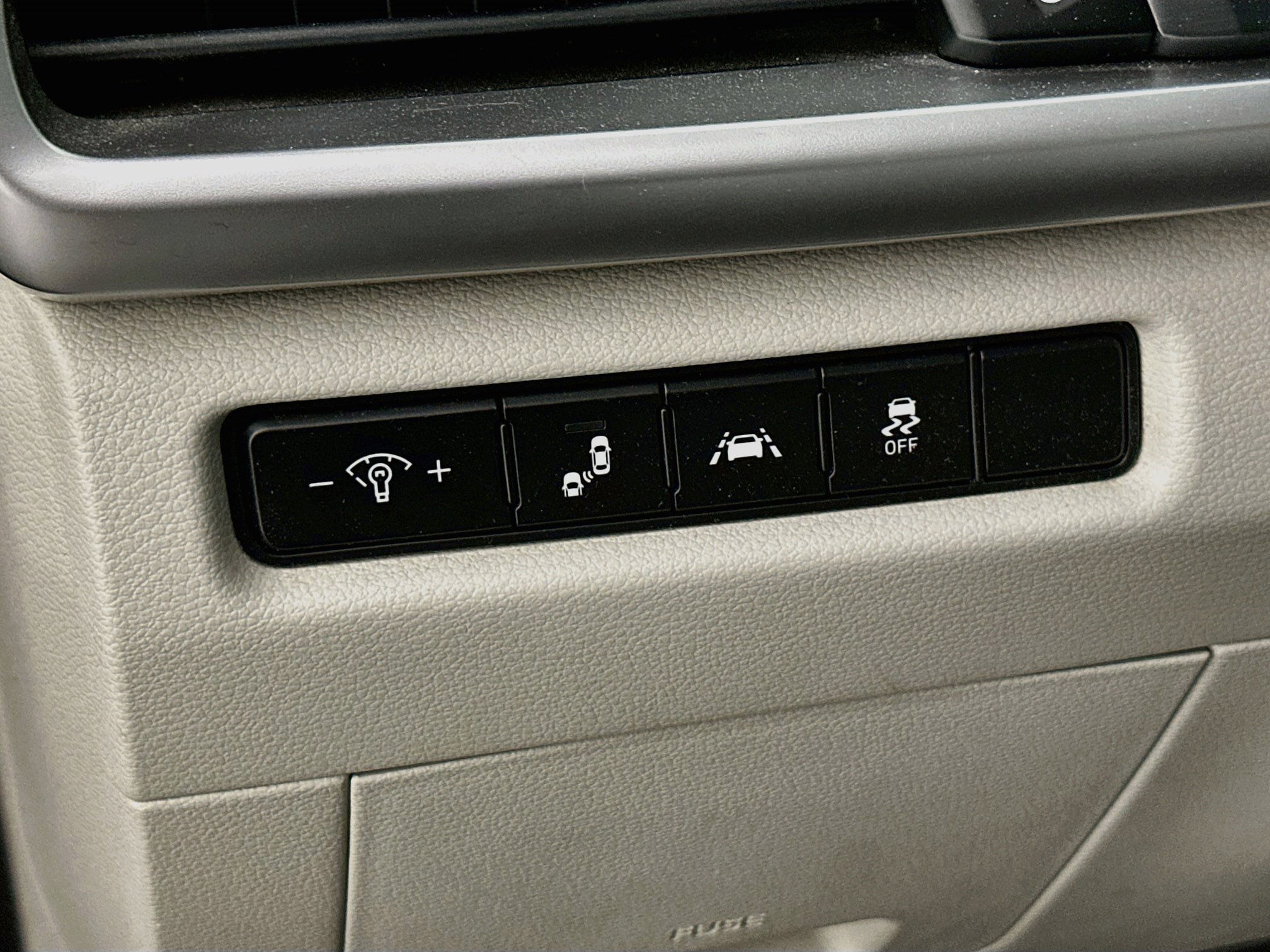 Used 2020 Kia Telluride S AWD/4WD image 17