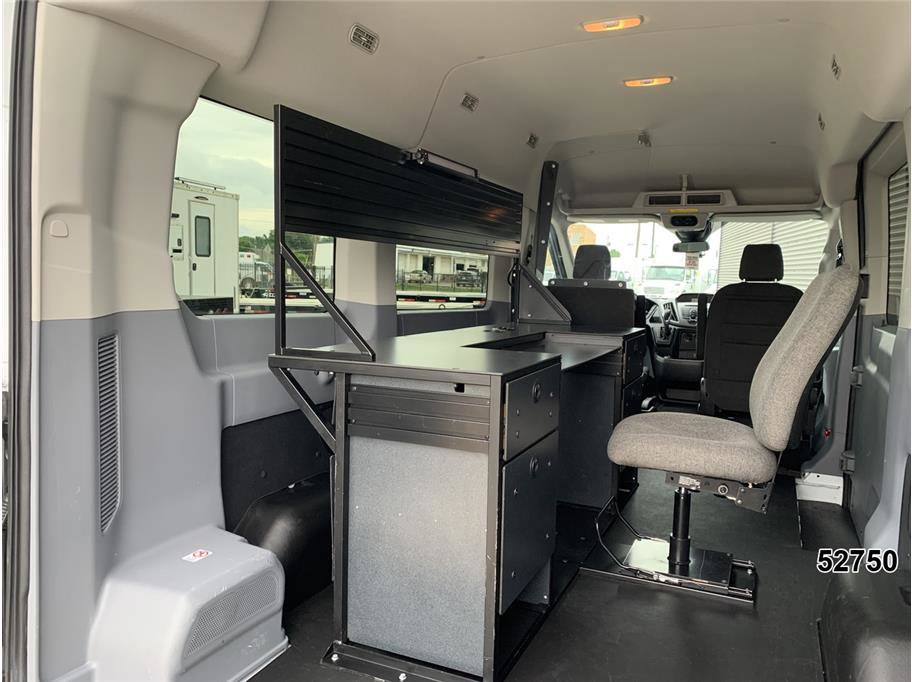 Used 2019 Ford Transit 150 XLT RWD image 11