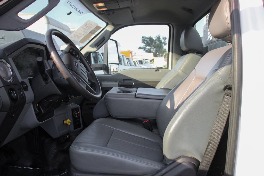Used 2019 Ford F750 2WD Regular Cab Super Duty image 27