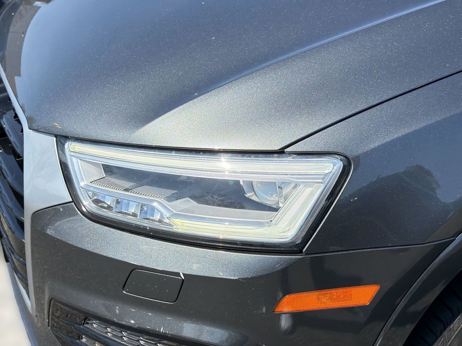 Used 2018 Audi Q3 2.0T Premium Plus w/ Premium Plus Package AWD/4WD image 11