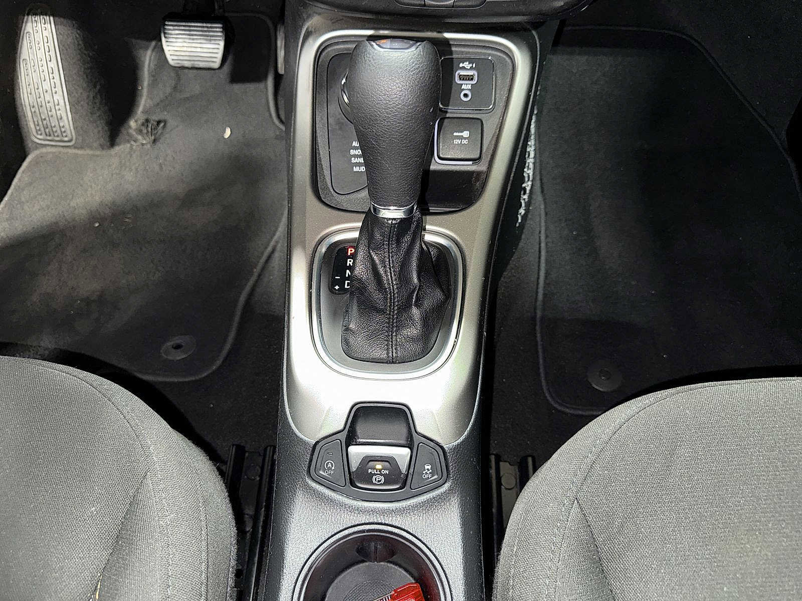Used 2021 Jeep Compass Sport image 31