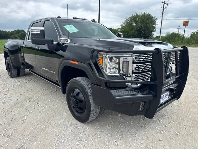 Used 2023 GMC Sierra 3500 Denali w/ Denali Ultimate Package AWD/4WD image 8