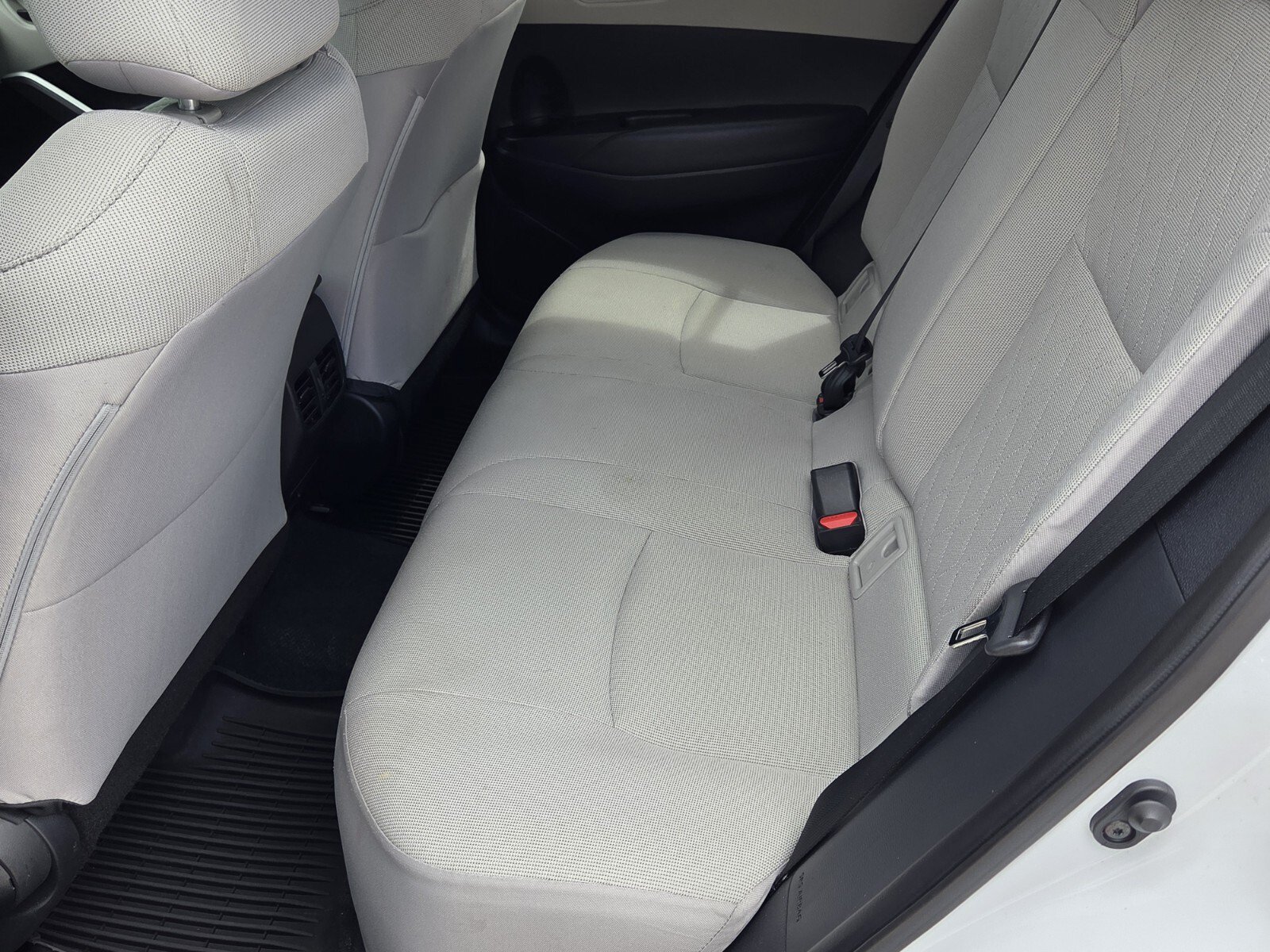 Certified 2025 Toyota Corolla Cross LE FWD image 5