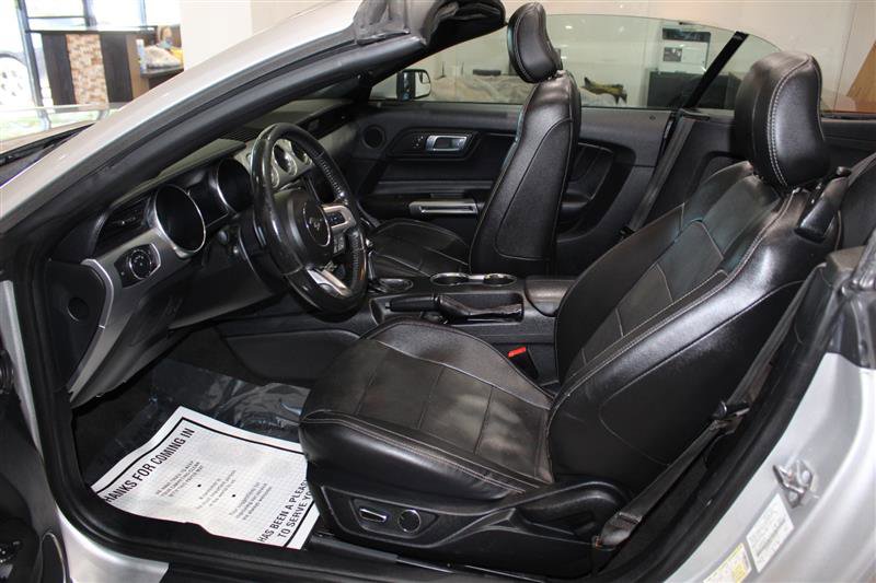 Used 2018 Ford Mustang Premium RWD image 25