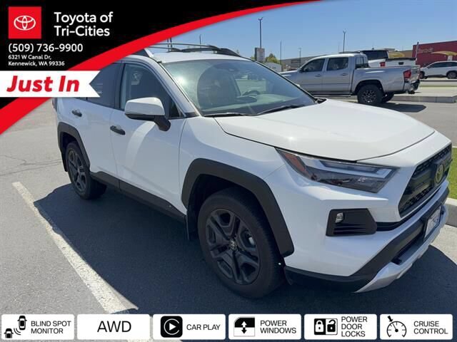 Used 2024 Toyota RAV4 Adventure w/ Weather Package AWD/4WD image 32