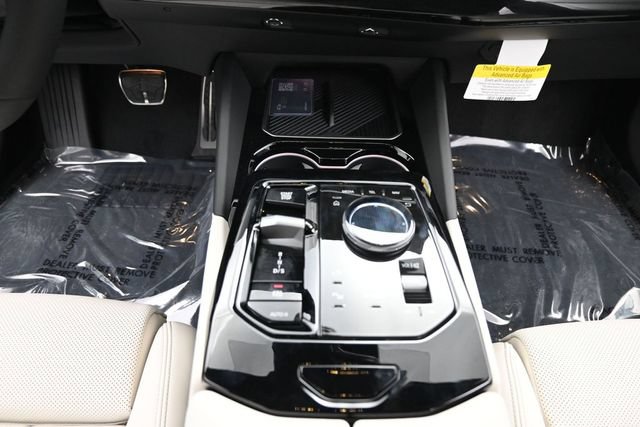 New 2027 BMW 550e xDrive AWD/4WD image 16