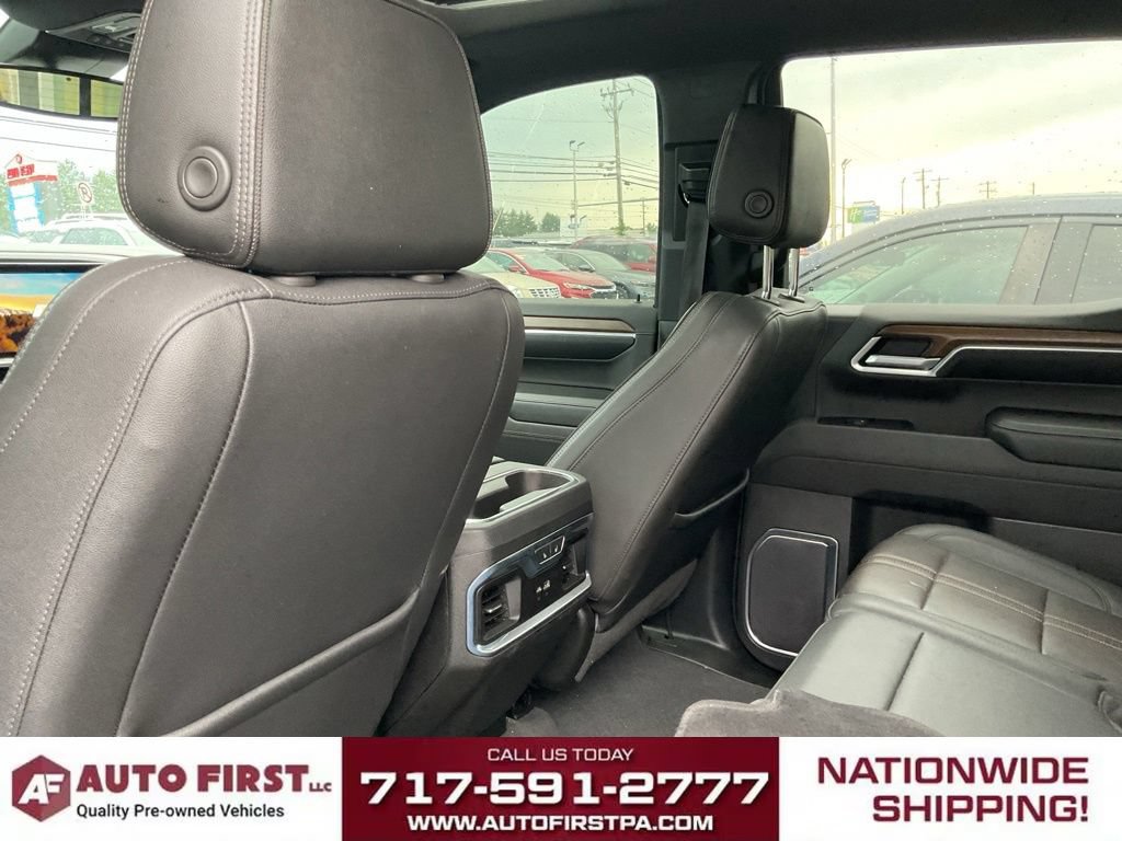 Used 2022 Chevrolet Silverado 1500 High Country w/ High Country Premium Package AWD/4WD image 13