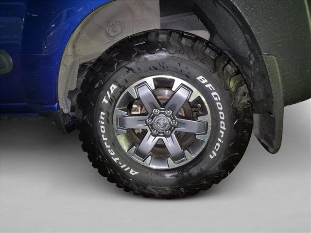Used 2015 Nissan Xterra PRO-4X w/ Pro-4x Leather Package AWD/4WD image 13