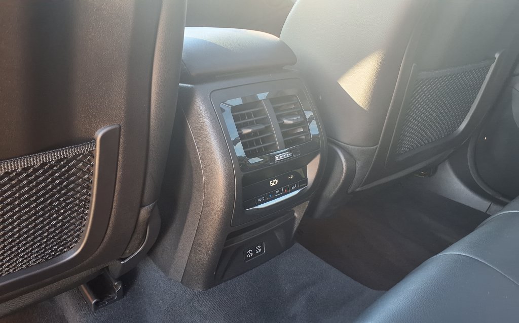 Used 2023 BMW X3 sDrive30i w/ Premium Package RWD image 19
