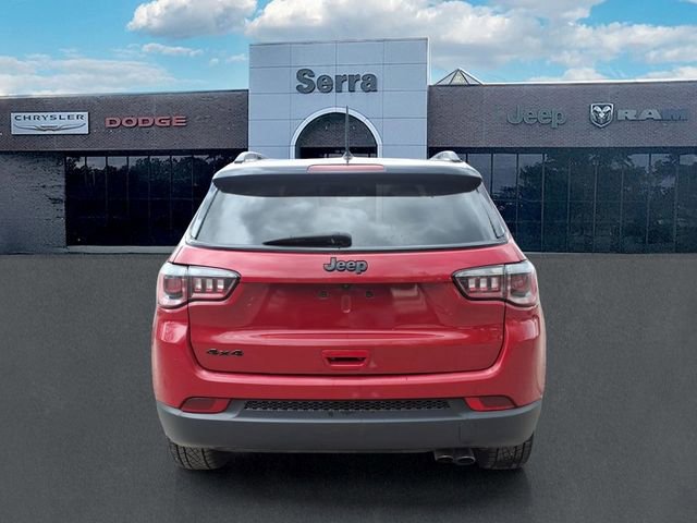 Used 2018 Jeep Compass Latitude AWD/4WD image 5
