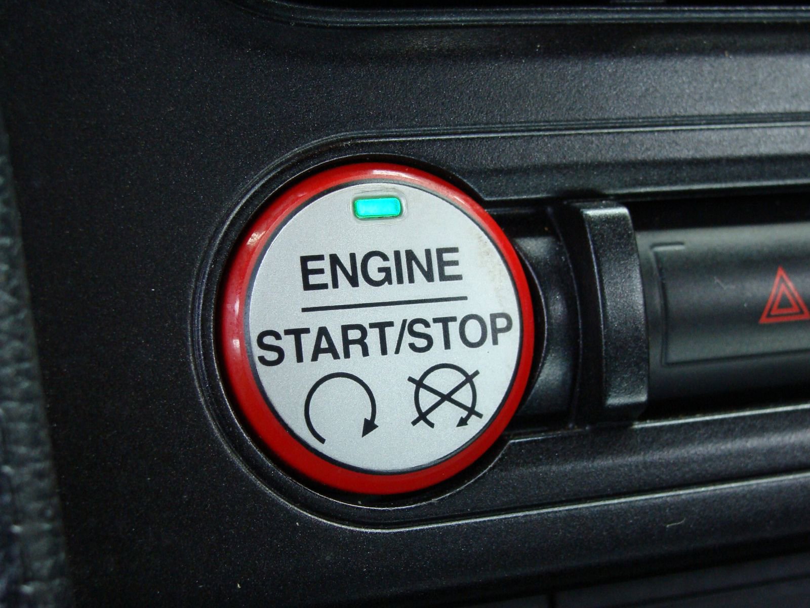 Used 2015 Ford Mustang Coupe image 21