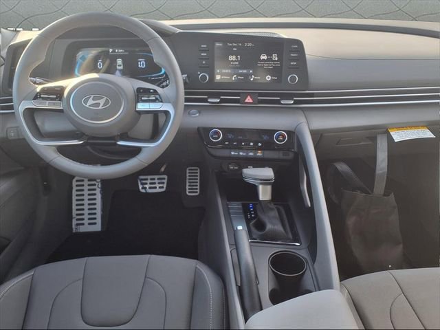 New 2026 Hyundai Elantra Sport image 13