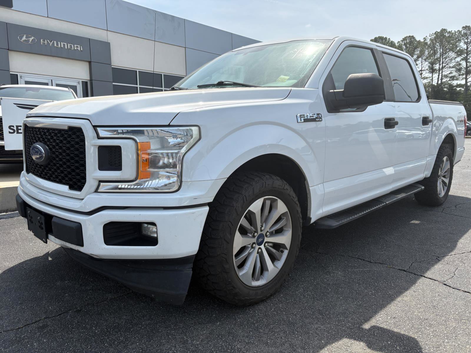 Used 2018 Ford F150 XL w/ Equipment Group 101A Mid RWD image 1