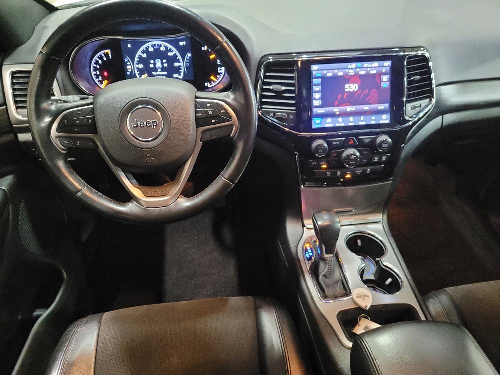 Used 2021 Jeep Grand Cherokee Laredo X image 22