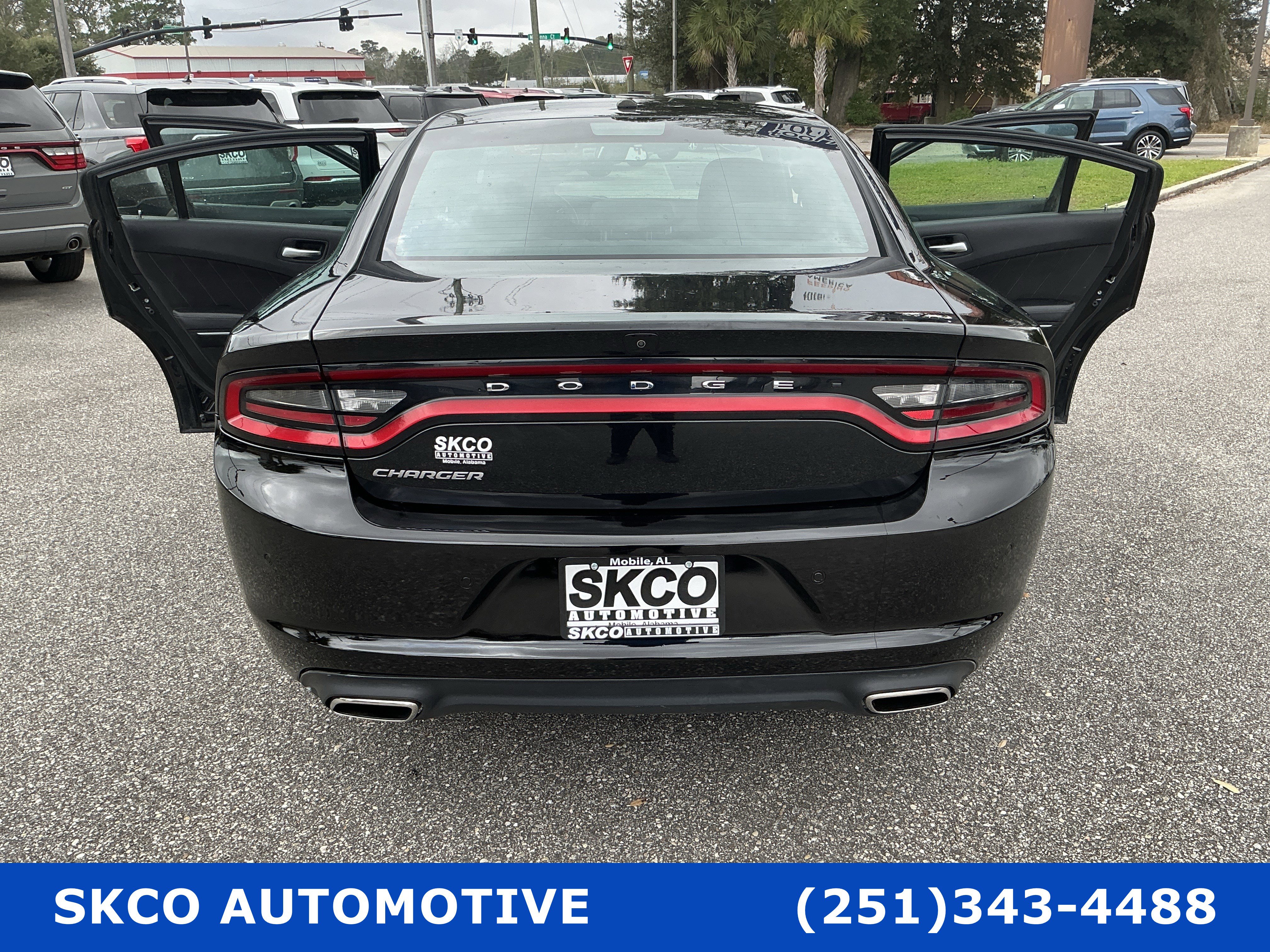 Used 2022 Dodge Charger SXT image 32