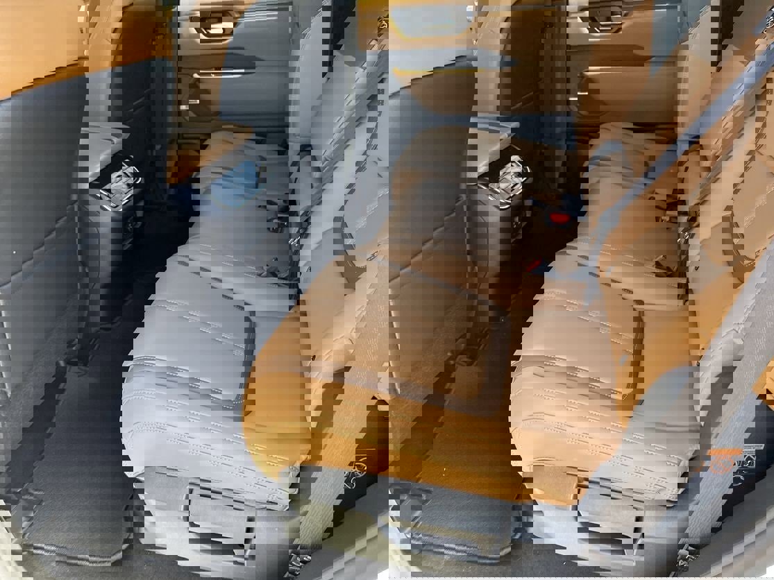 New 2026 Nissan Armada SL w/ Convenience Package image 19