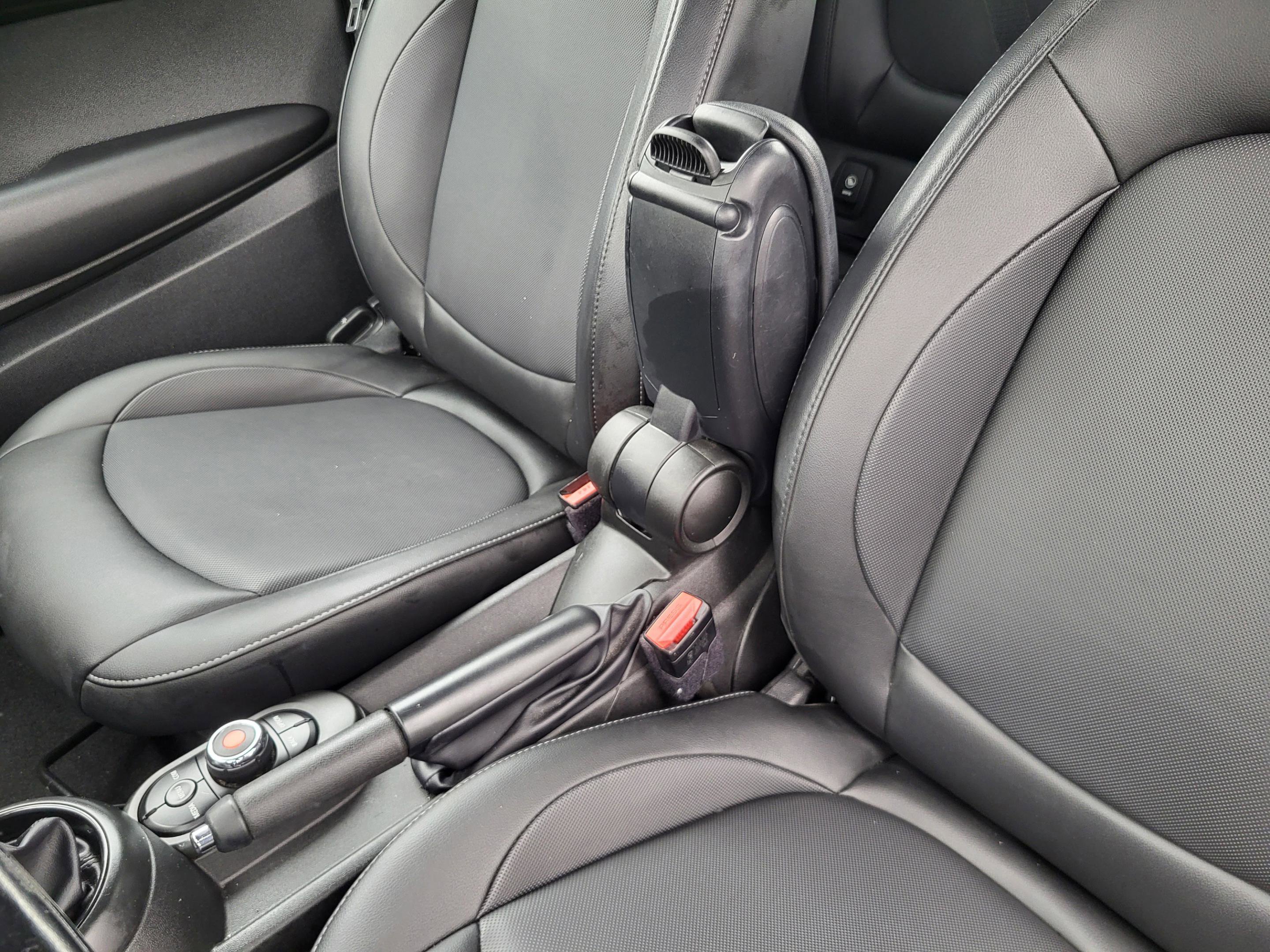 Used 2019 MINI Cooper Convertible w/ Premium Package image 41