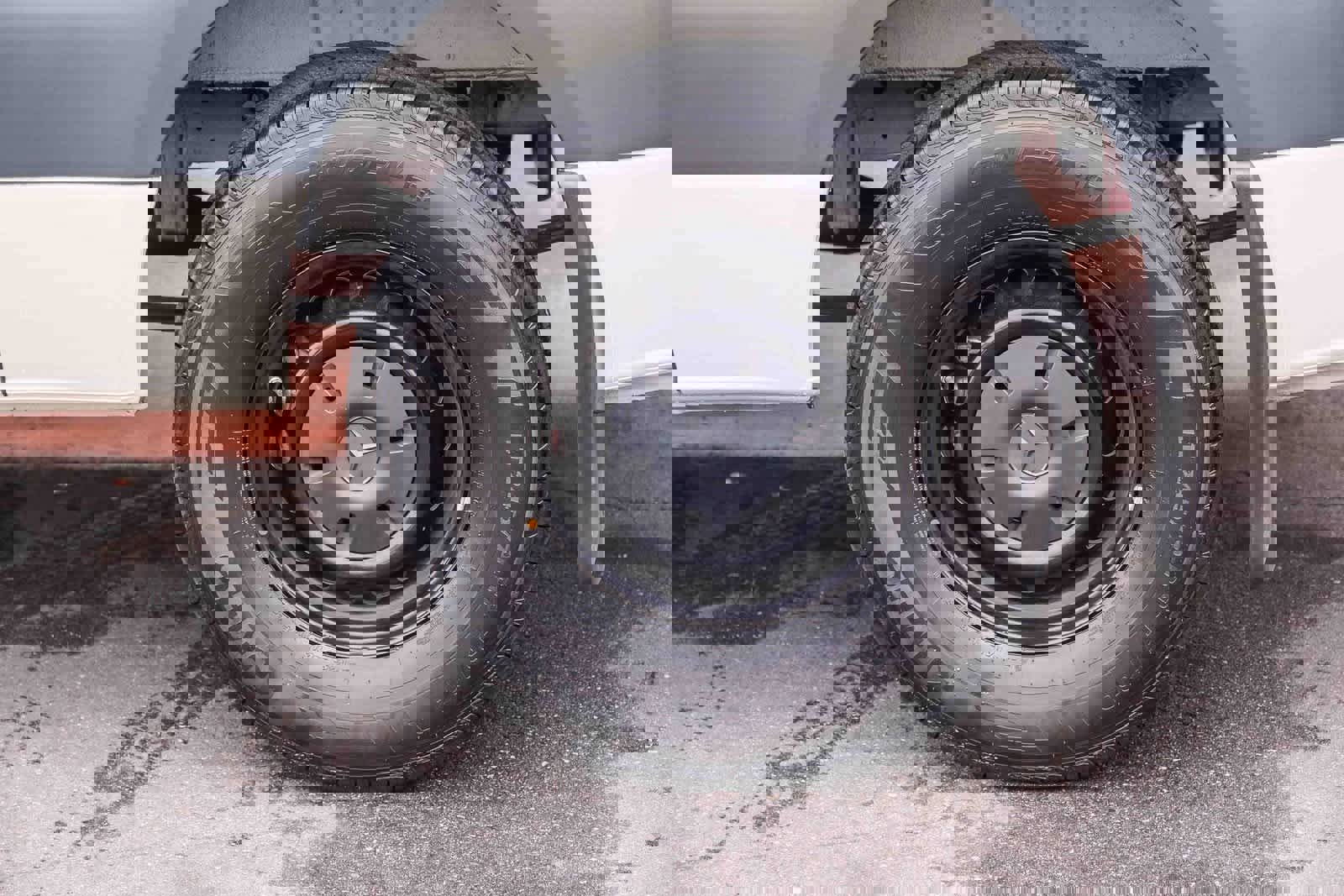 Used 2024 Mercedes-Benz Sprinter 2500 image 9