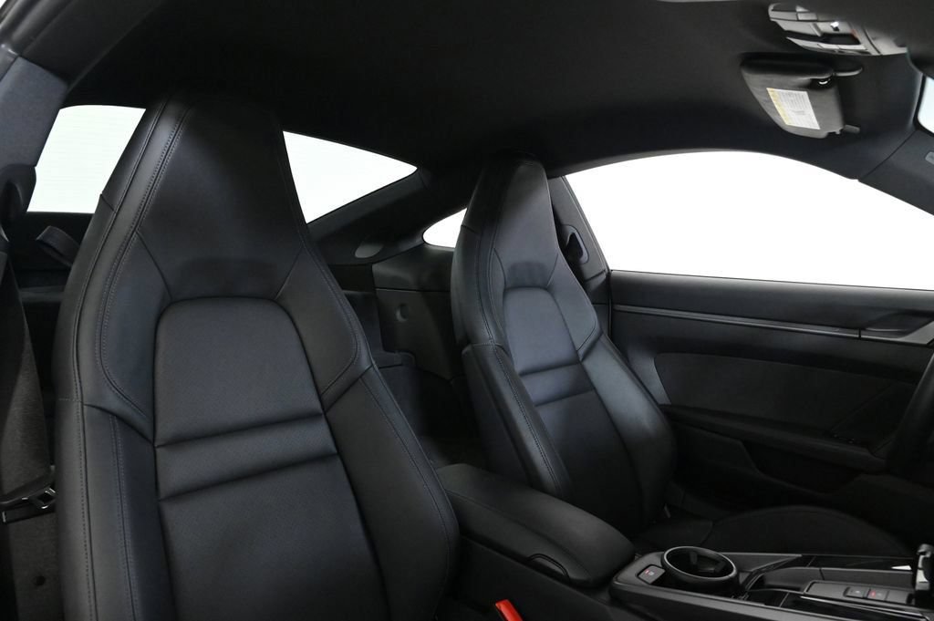 Used 2025 Porsche 911 Carrera w/ Sport Chrono Package RWD image 18