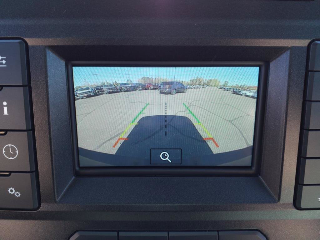 Used 2021 Ford F250 XL w/ Power Equipment Group RWD image 19