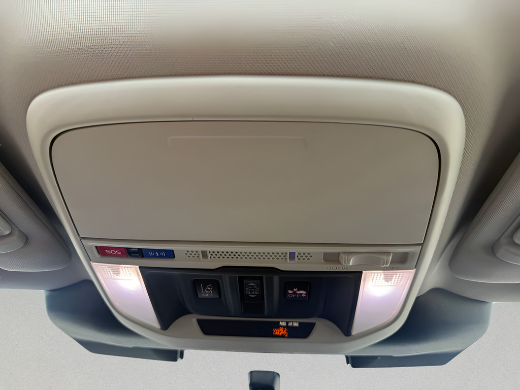 Used 2023 Subaru Forester Touring AWD/4WD image 33