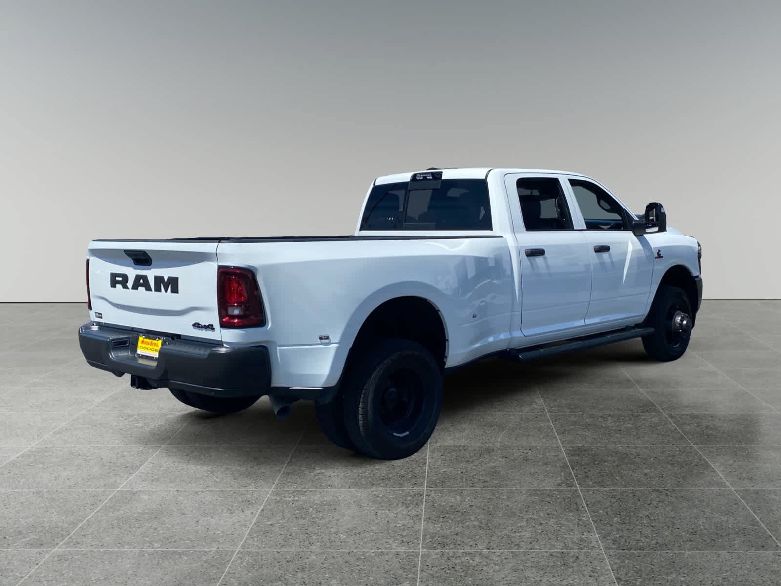 Used 2026 RAM 3500 Tradesman AWD/4WD image 5
