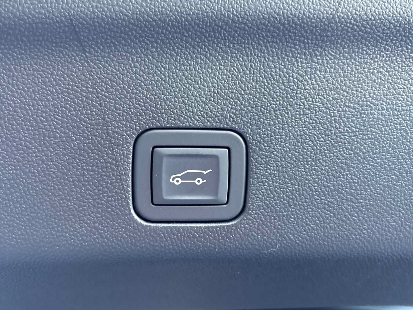 New 2027 GMC Yukon Denali Ultimate AWD/4WD image 21