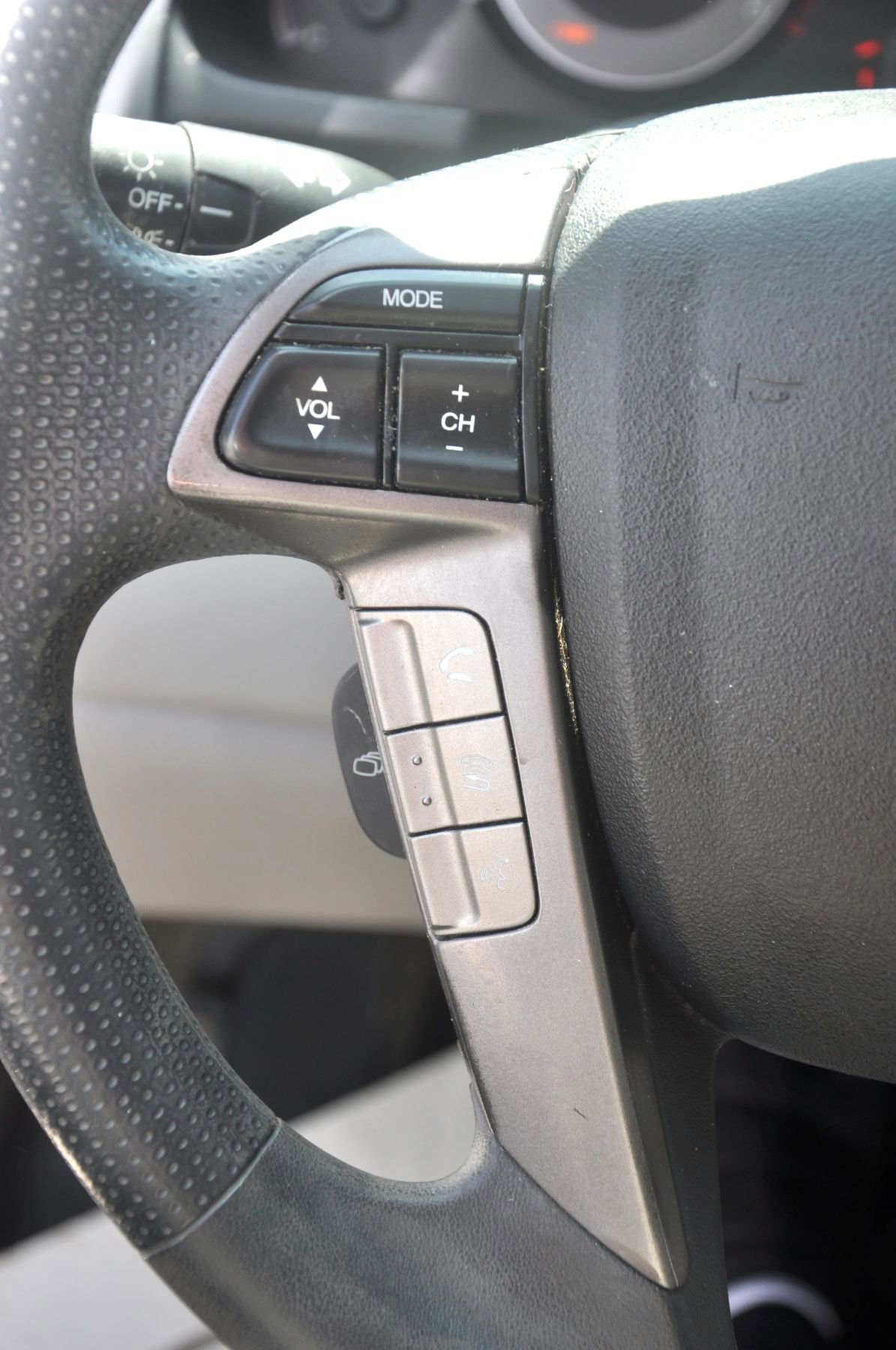 Used 2014 Honda Odyssey LX image 30