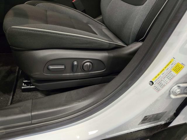 Used 2024 Chevrolet TrailBlazer LT w/ Convenience Package image 31