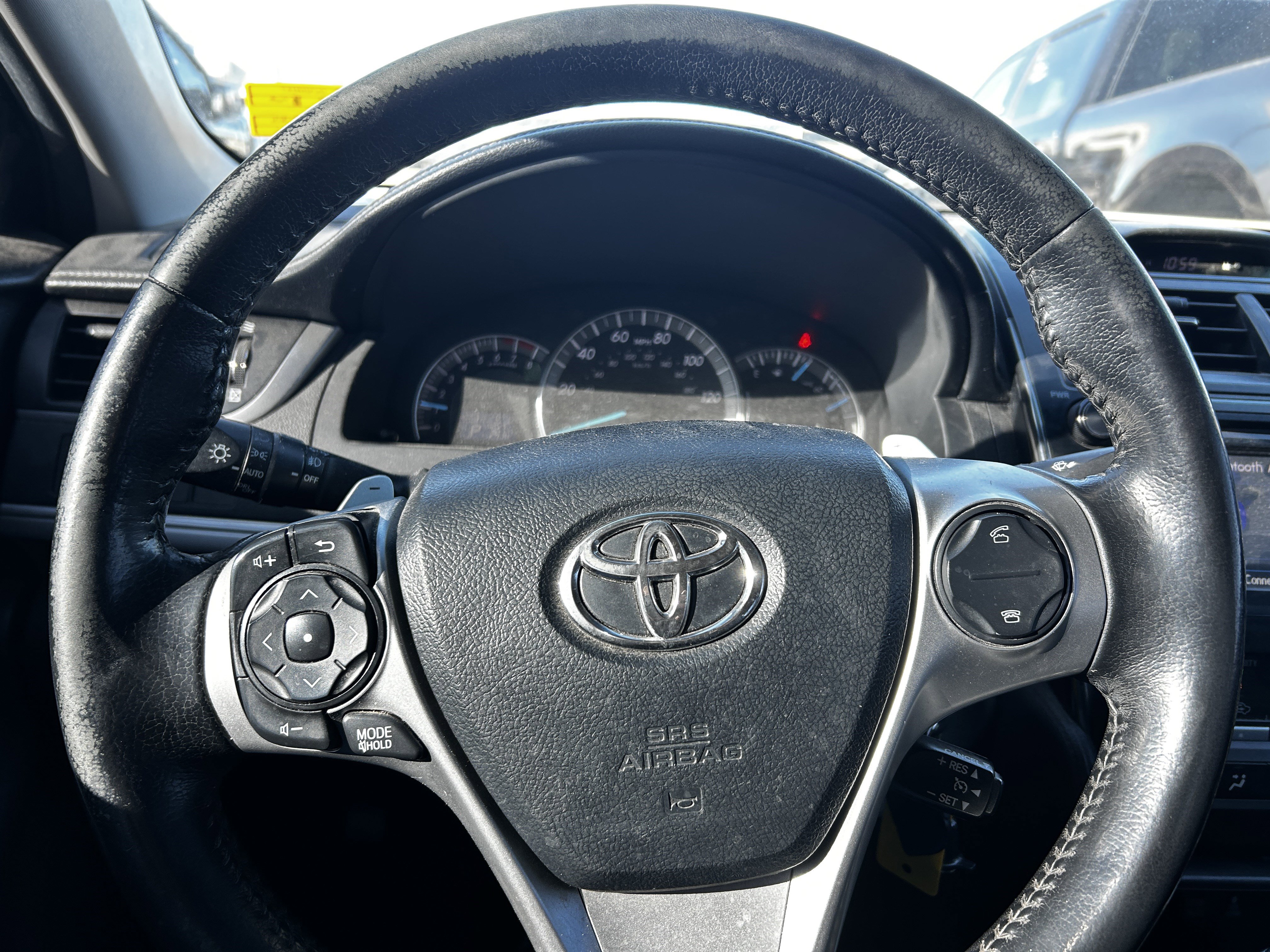 Used 2013 Toyota Camry SE image 17