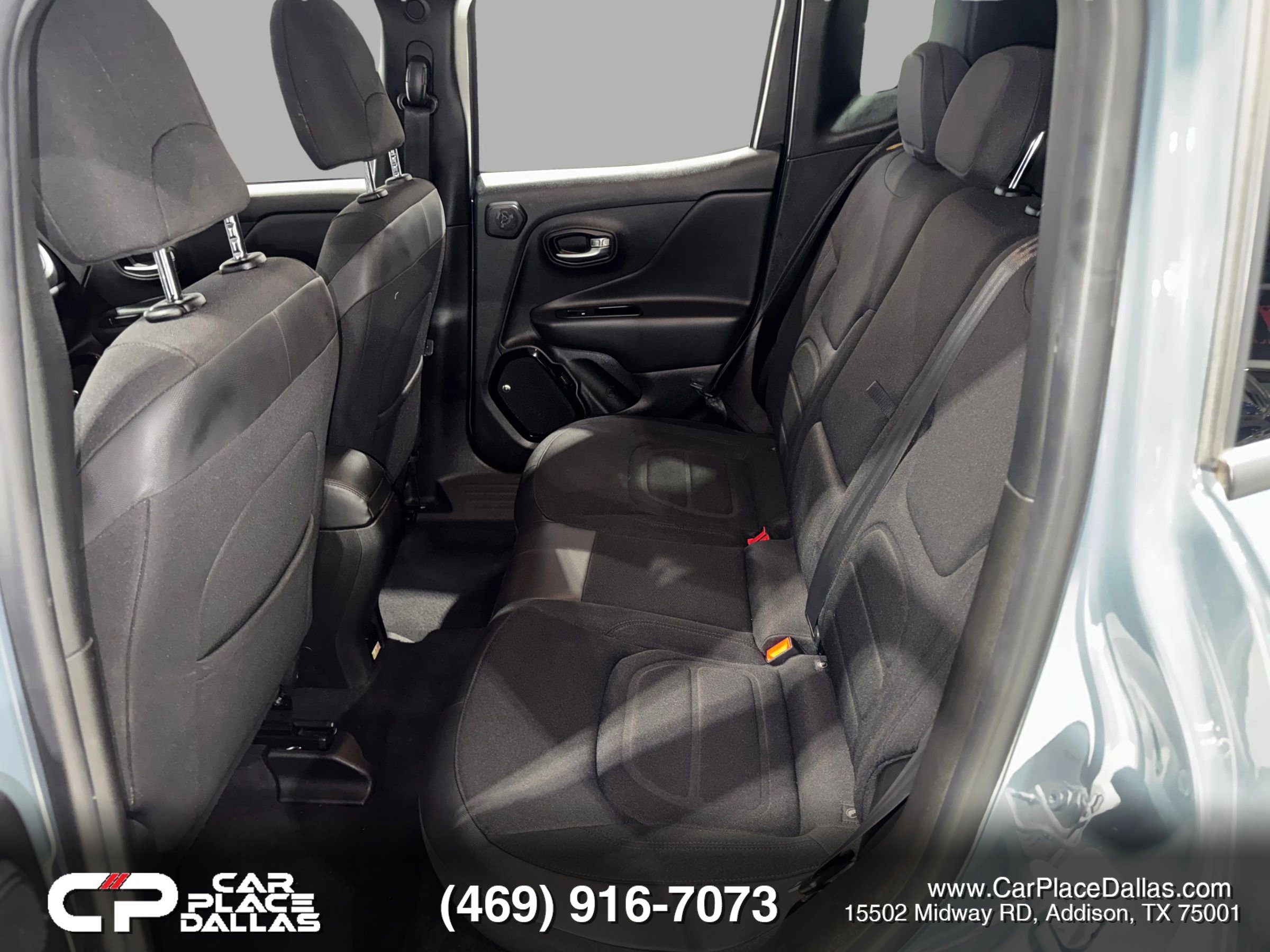 Used 2017 Jeep Renegade Altitude image 18