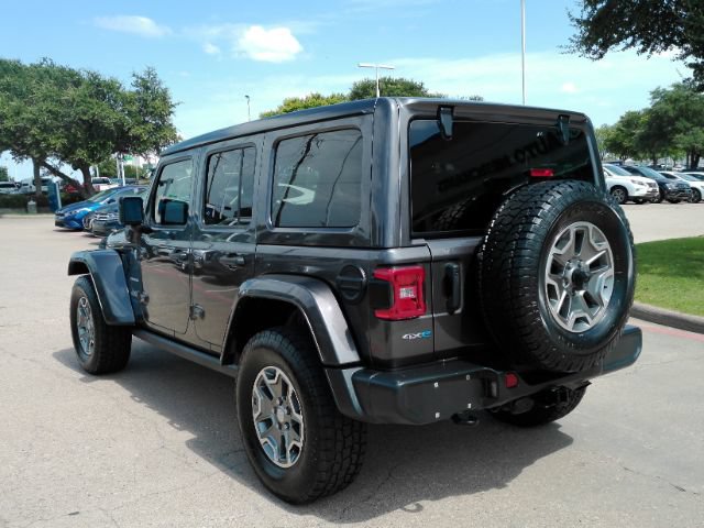 Used 2021 Jeep Wrangler Unlimited Sahara w/ Cold Weather Group AWD/4WD image 14